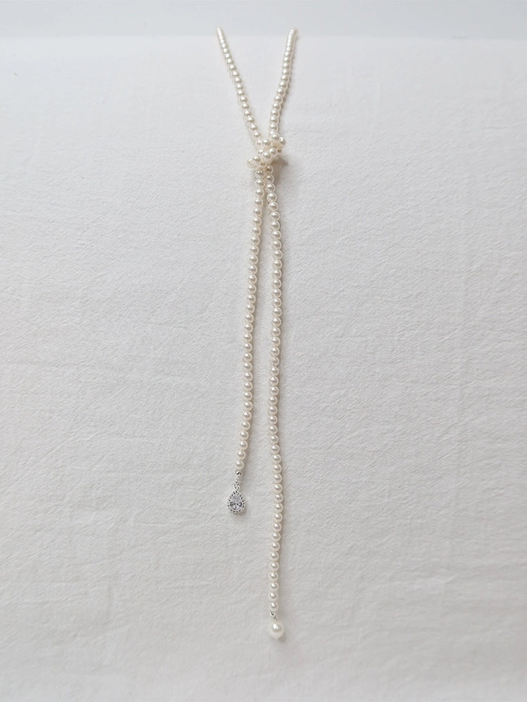 The Pearl Drop Lariat