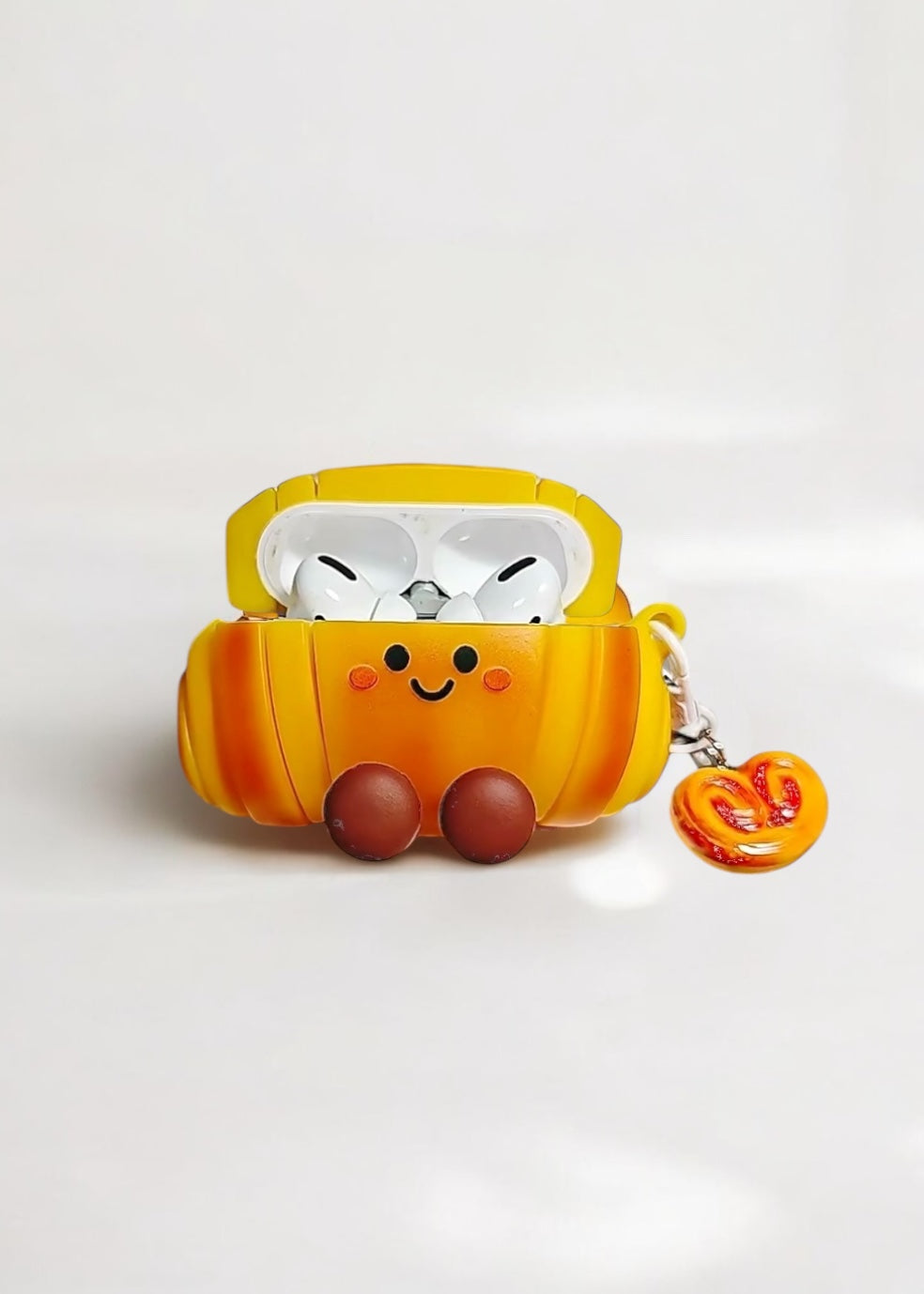Croissant Airpods Case